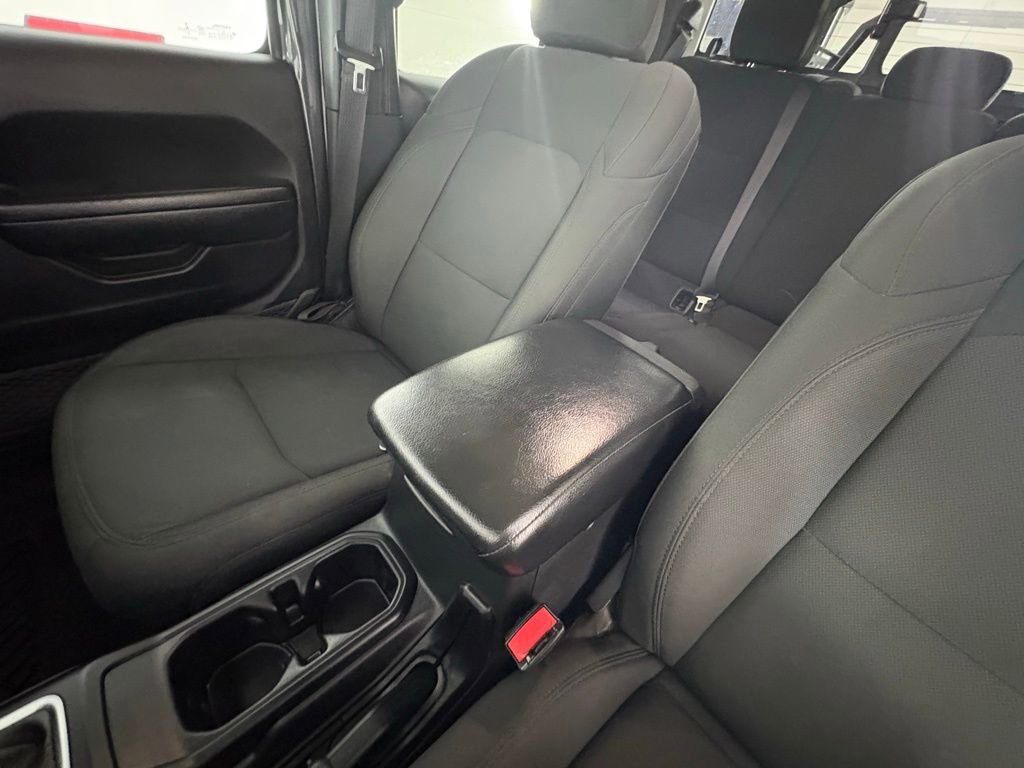 Used 2022 Jeep Gladiator Sport image 30