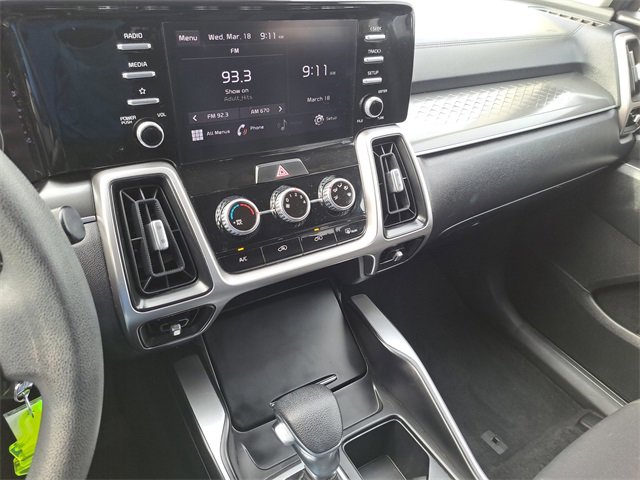 Used 2021 Kia Sorento LX image 15