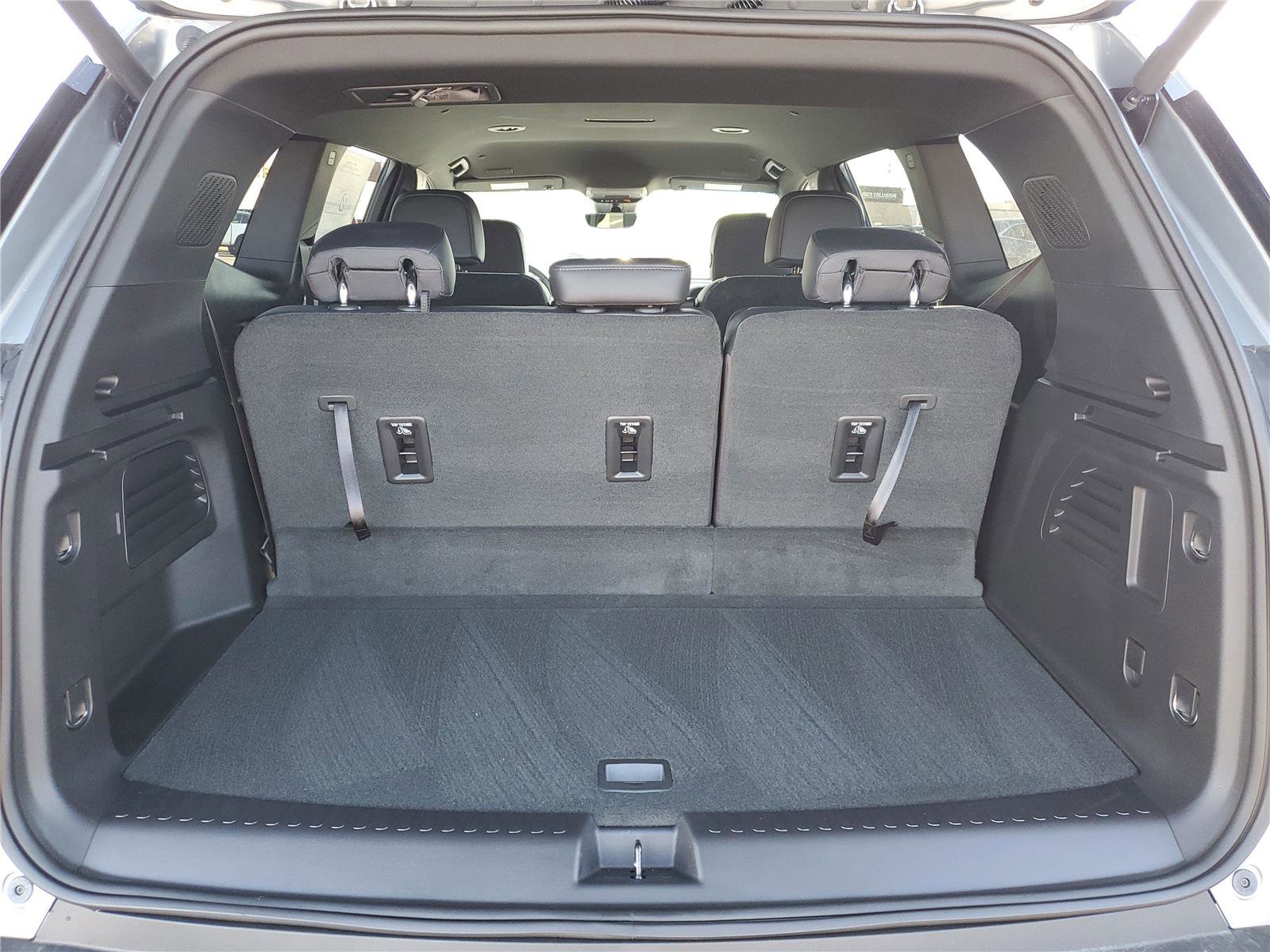 New 2026 GMC Acadia Elevation w/ Elevation Premium Package image 8