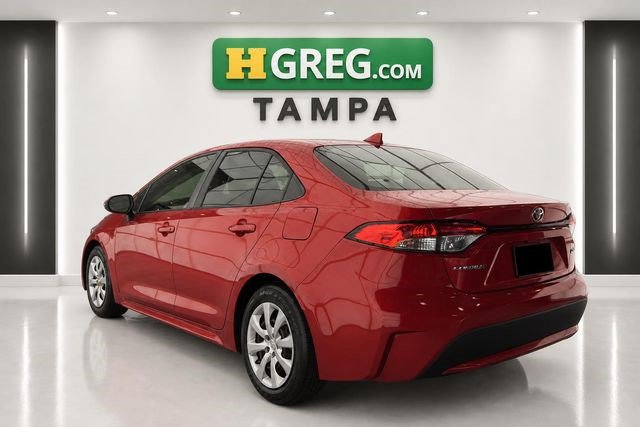 Used 2020 Toyota Corolla LE FWD image 2