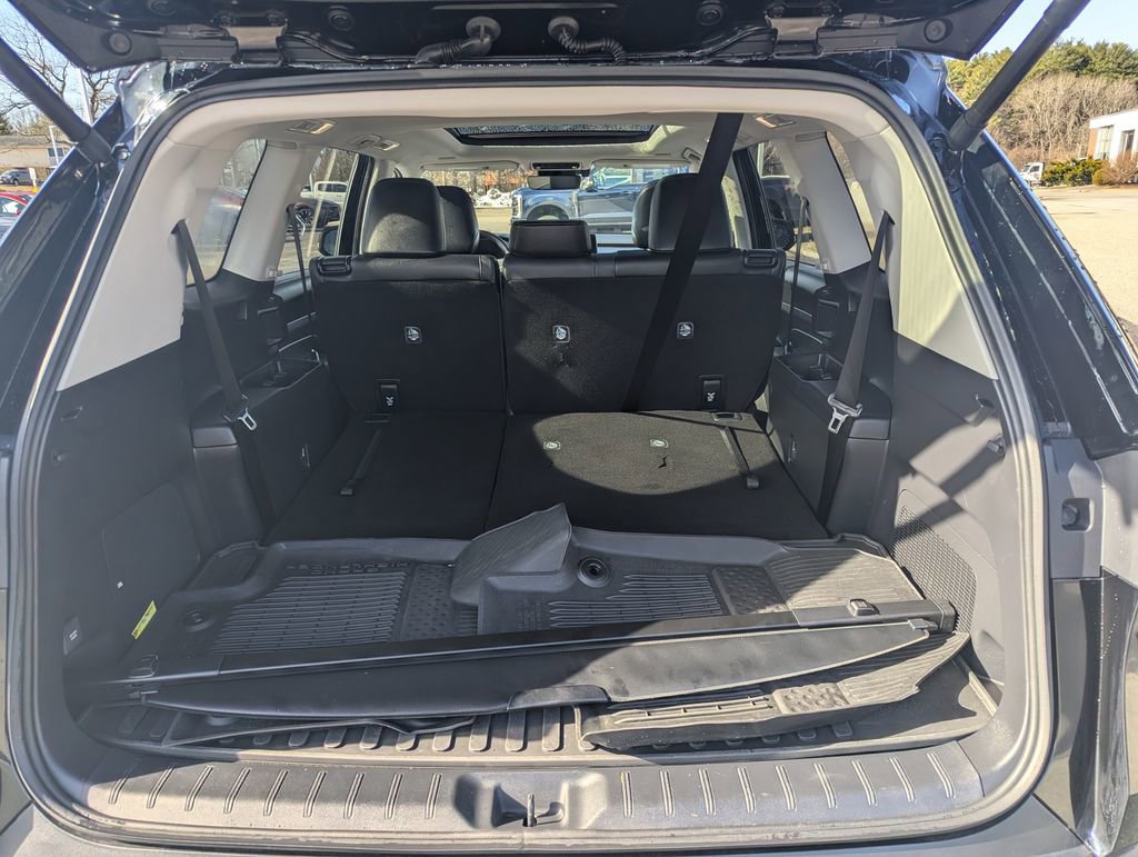 Used 2026 Toyota Grand Highlander Limited image 13