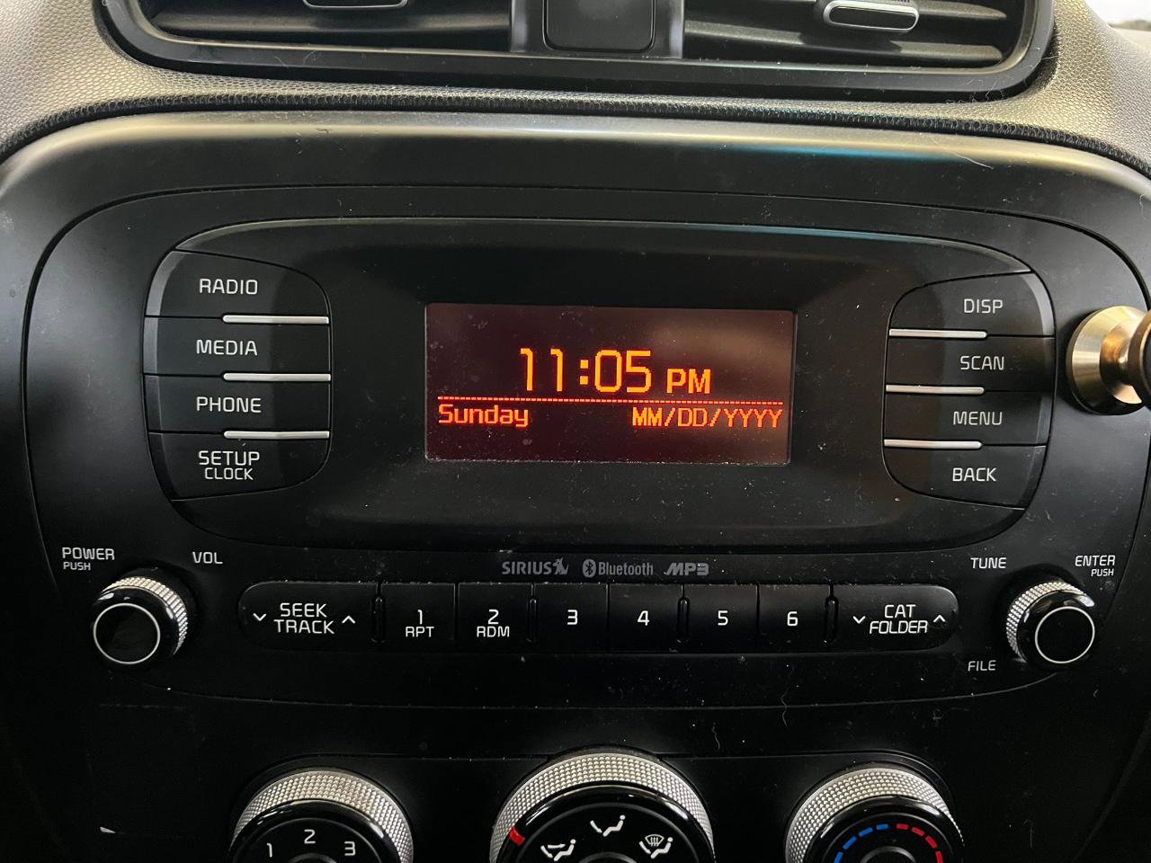 Used 2015 Kia Soul image 36