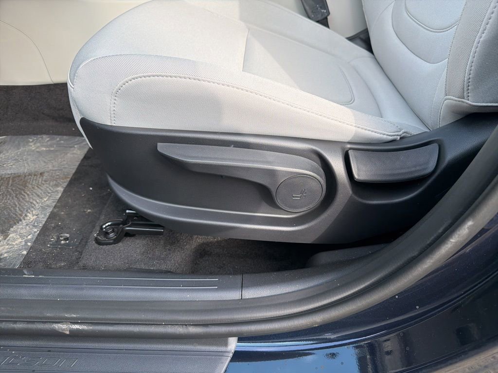 New 2026 Hyundai Tucson Blue SE w/ Tow & Go Package AWD/4WD image 15