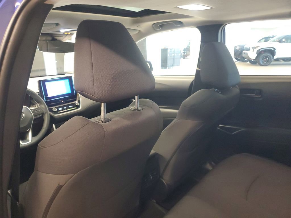 Certified 2024 Toyota Corolla Cross LE w/ Moonroof Package image 12