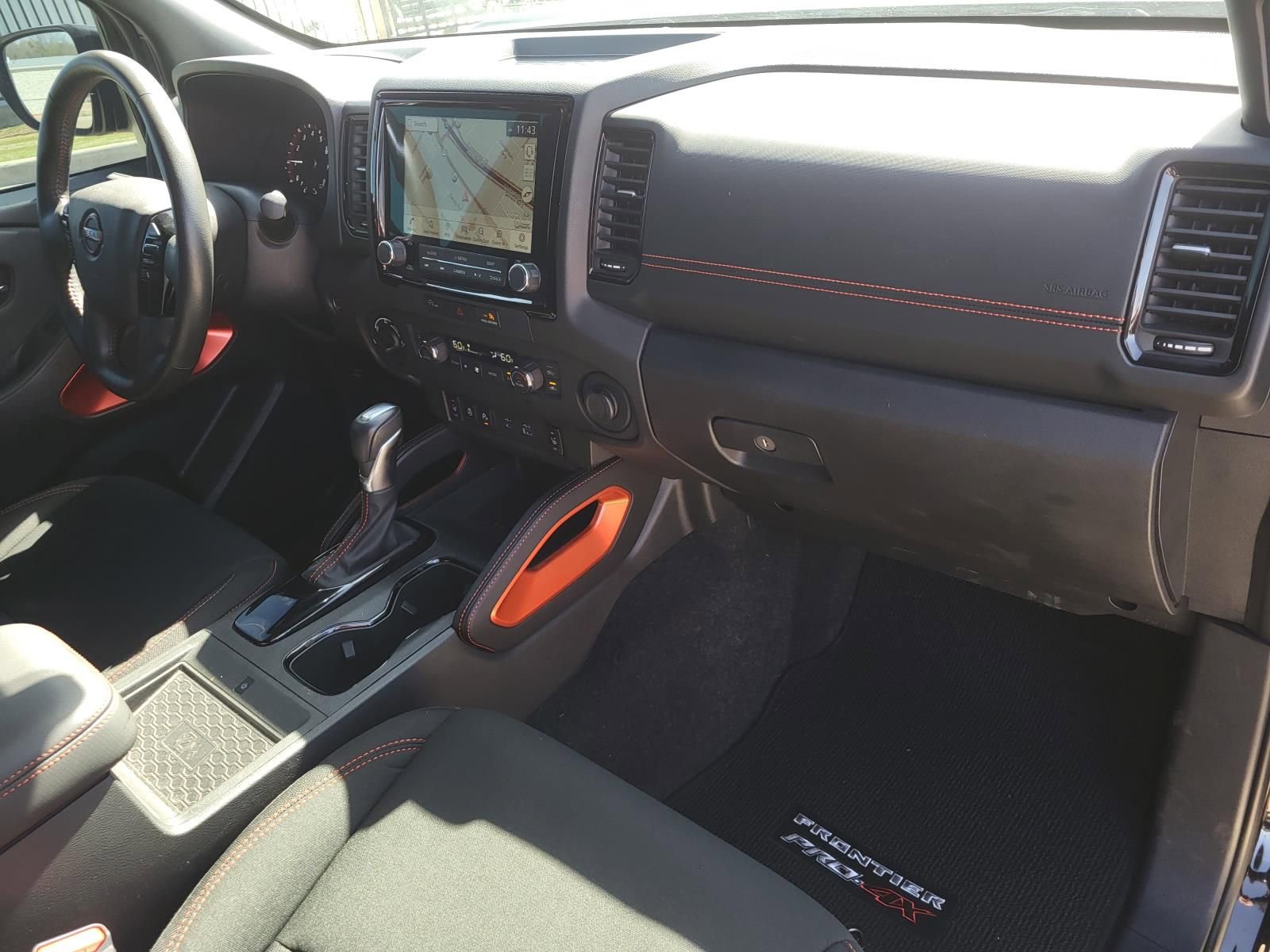 Certified 2024 Nissan Frontier PRO-4X w/ Pro Convenience Package image 15