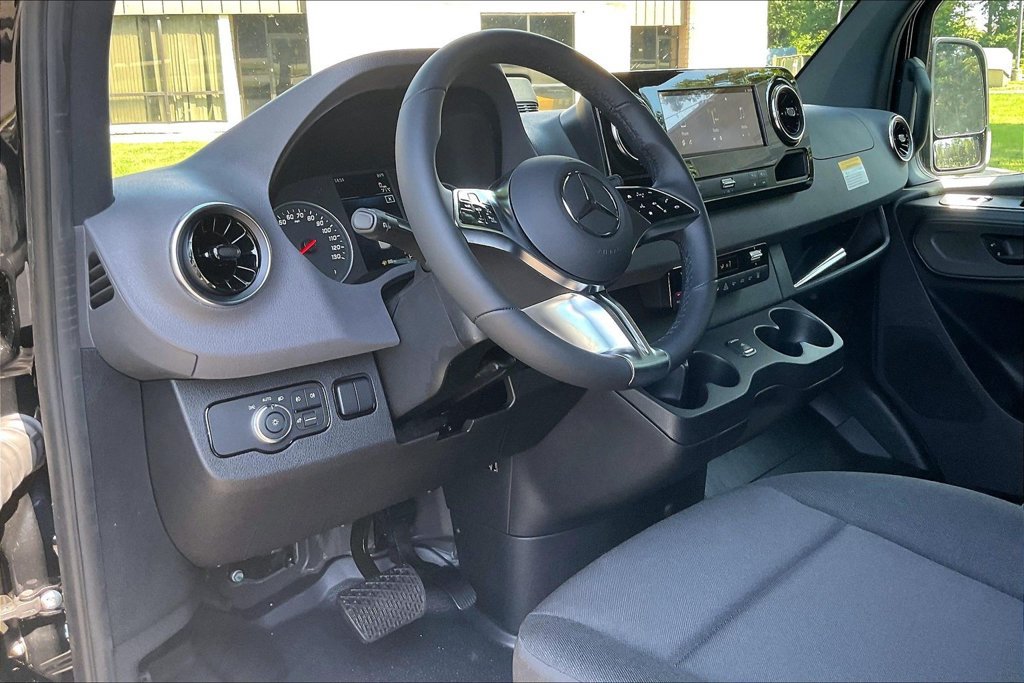 New 2026 Mercedes-Benz Sprinter 3500 image 6
