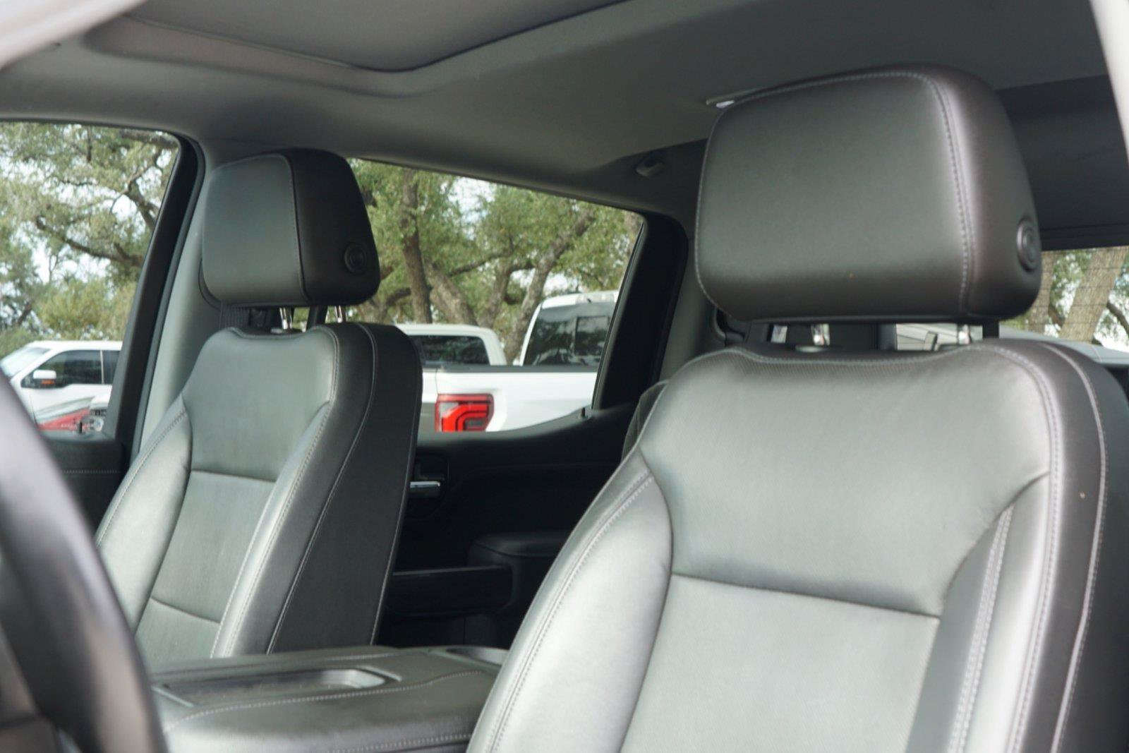Used 2019 Chevrolet Silverado 1500 LTZ w/ LTZ Premium Package AWD/4WD image 9