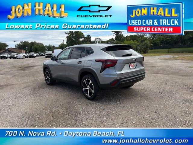 Used 2025 Chevrolet Trax RS w/ Driver Confidence Package FWD image 7