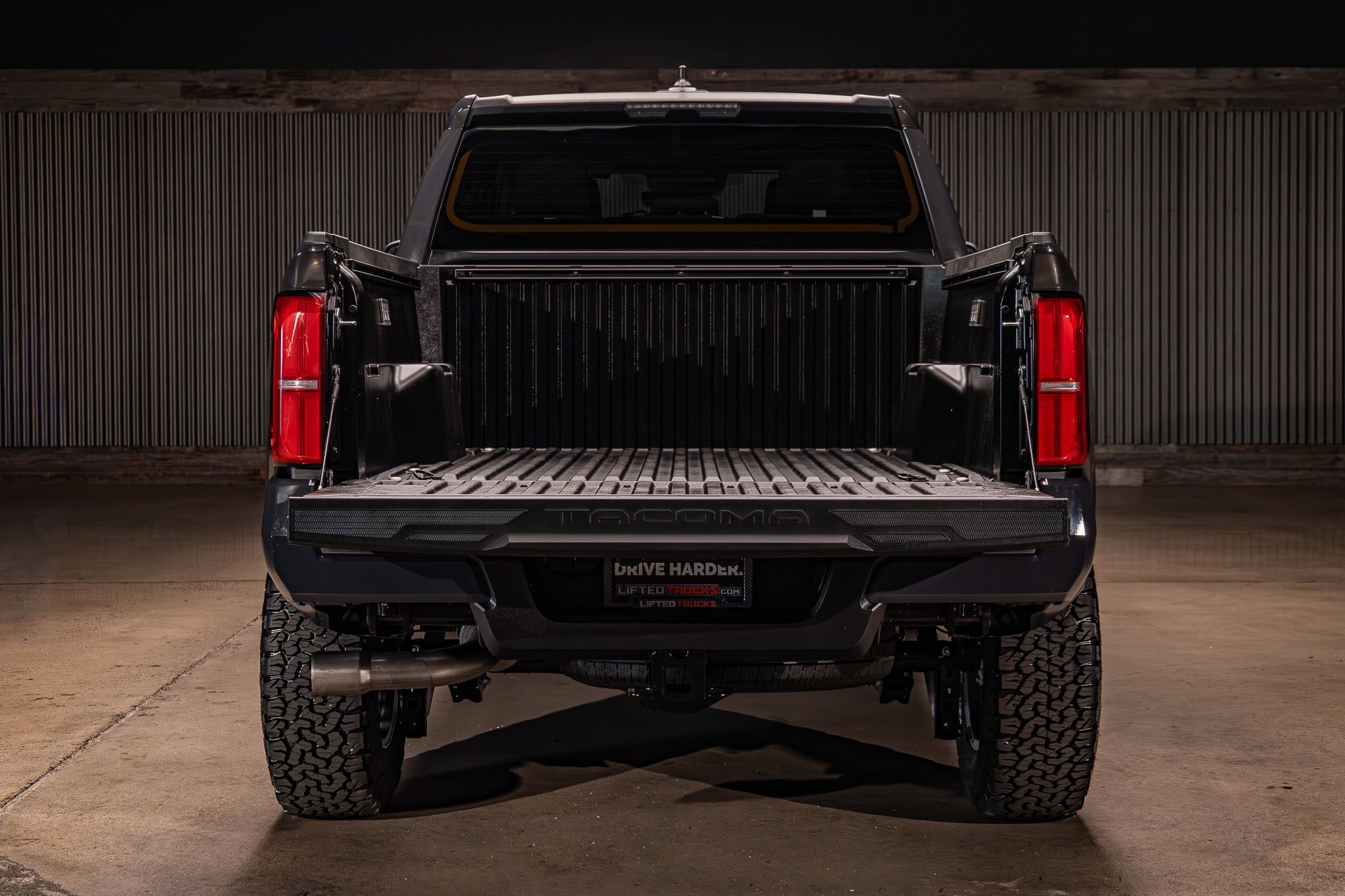 Used 2026 Toyota Tacoma SR5 image 8