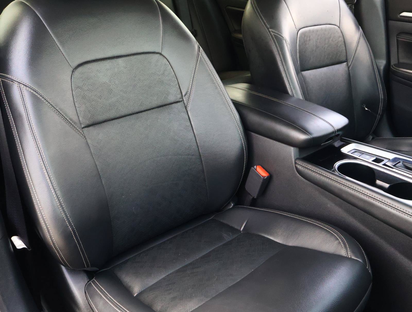 Used 2023 Nissan Altima 2.5 SL FWD image 16