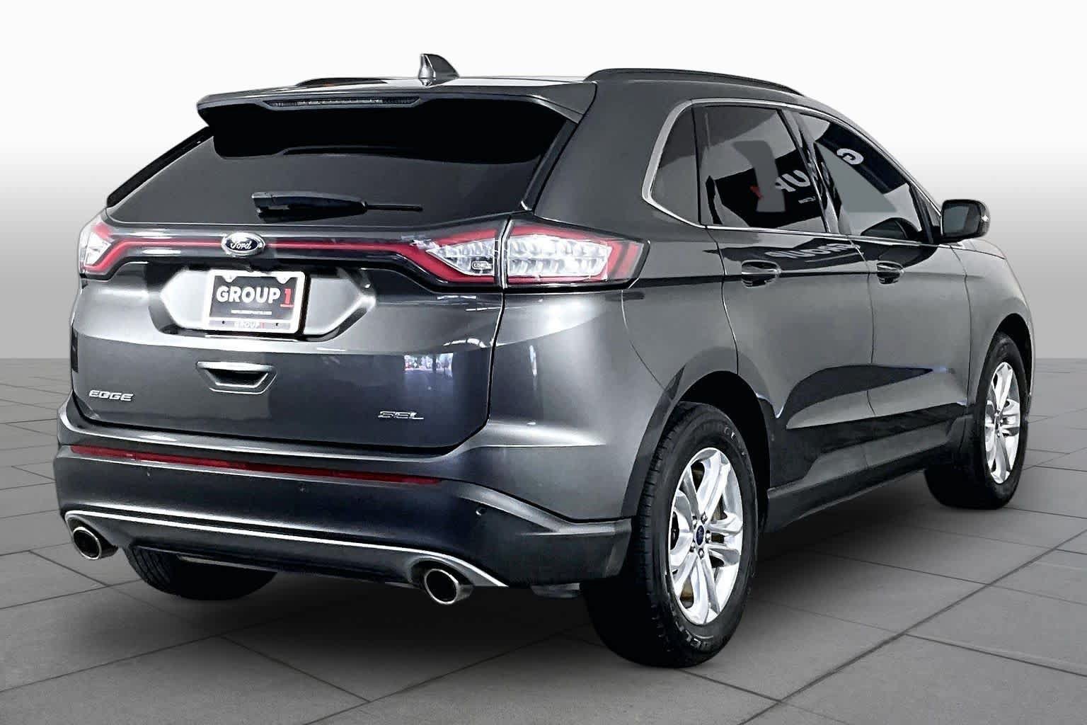 Used 2017 Ford Edge SEL w/ Equipment Group 201A FWD image 13