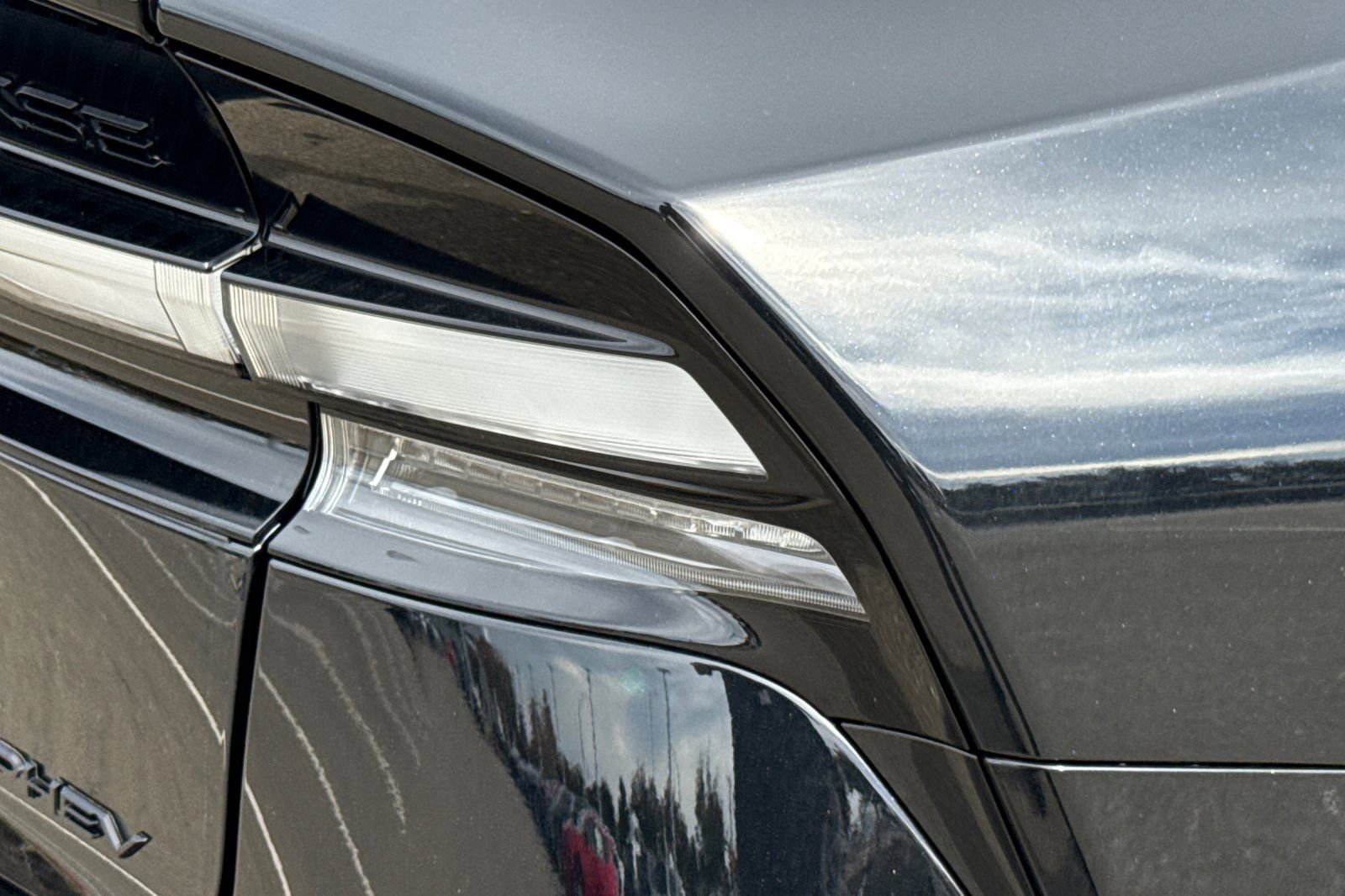 New 2026 Toyota Prius Plug-In Hybrid image 30