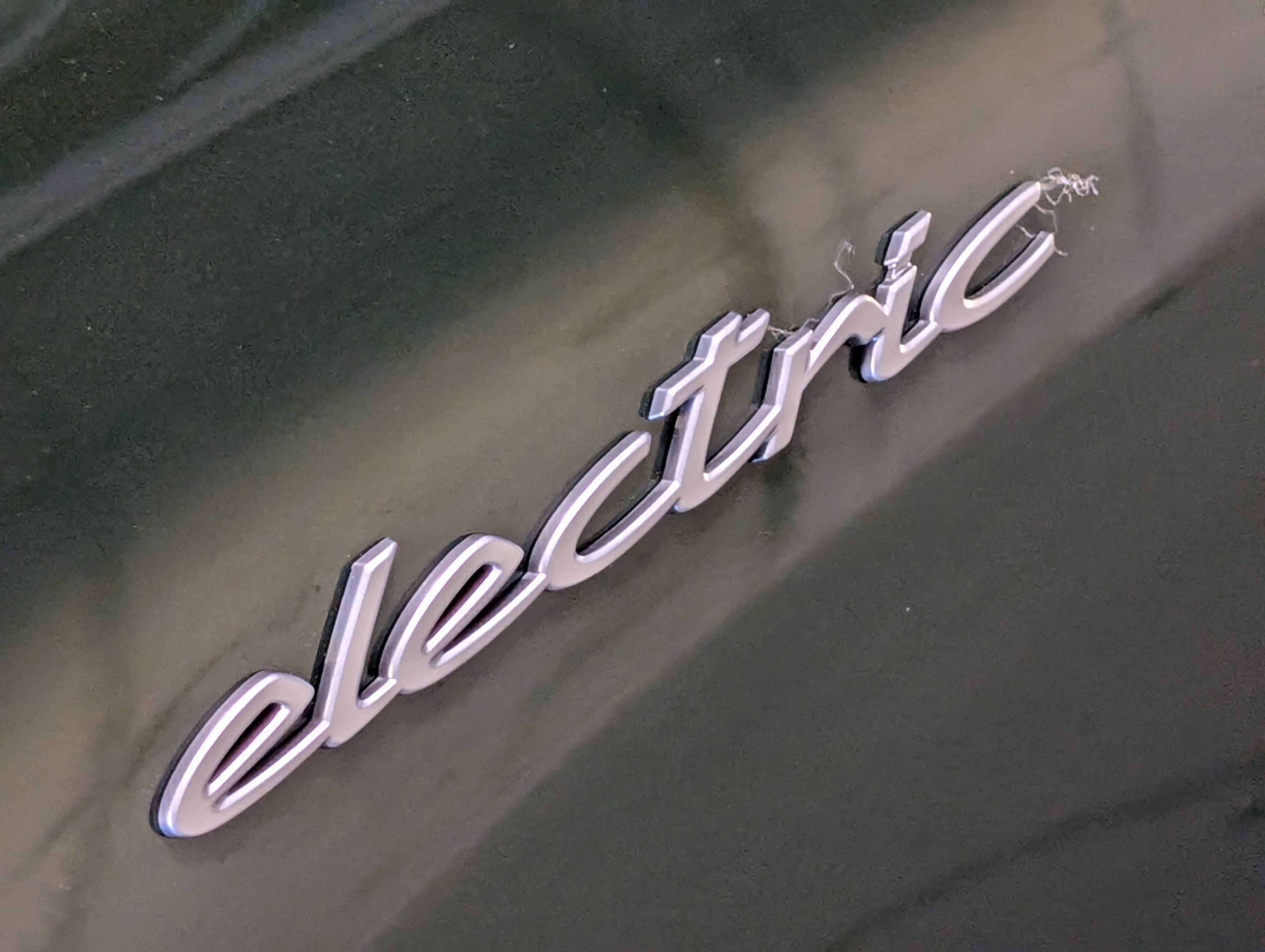 Used 2025 Porsche Macan 4 Electric image 16