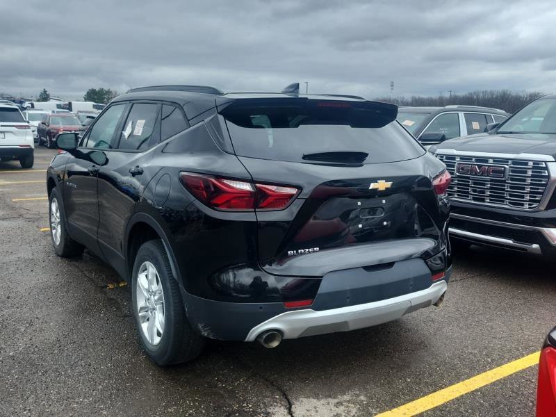 Used 2021 Chevrolet Blazer LT image 3