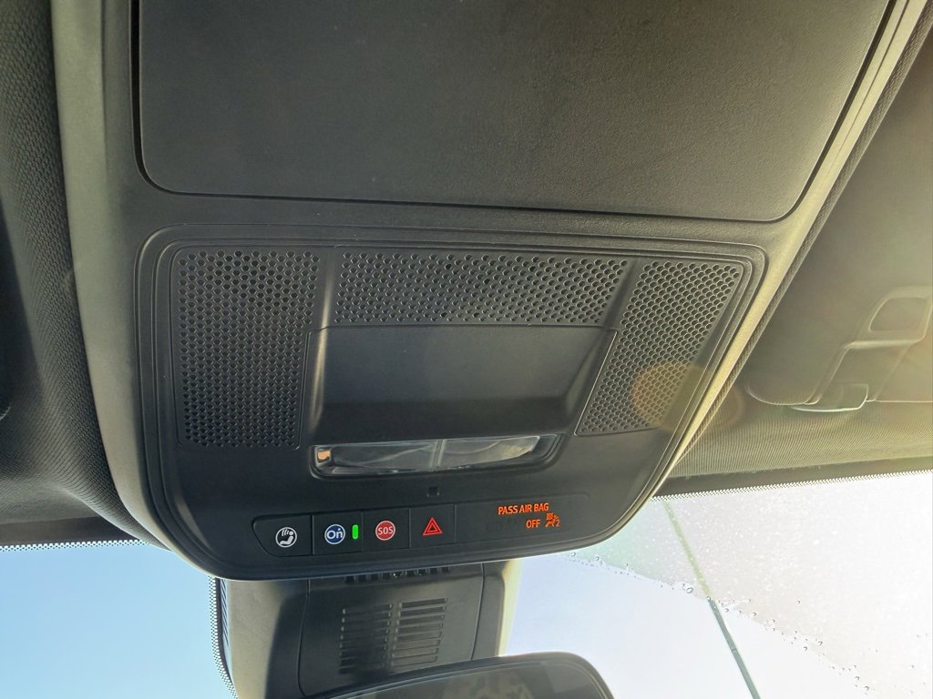 Used 2026 Chevrolet Equinox LT image 24