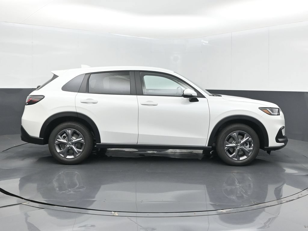 New 2027 Honda HR-V LX image 5