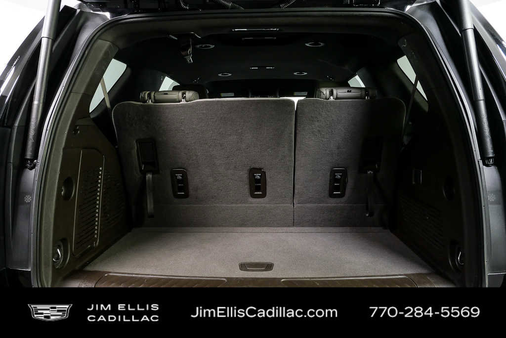 Used 2025 Chevrolet Tahoe LT RWD image 30