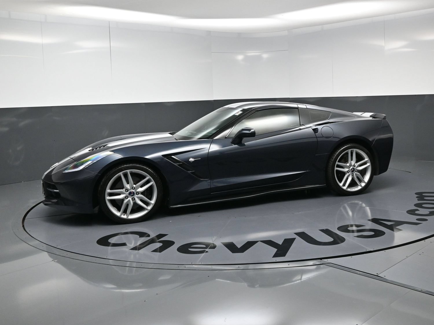 Used 2014 Chevrolet Corvette Stingray Coupe RWD image 6