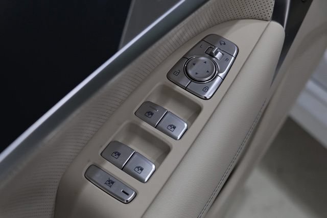 New 2026 Genesis G70 2.5T Prestige AWD/4WD image 18