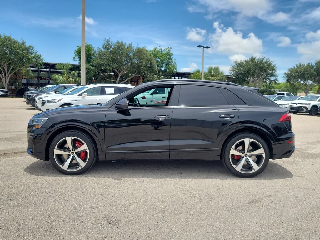 Used 2024 Audi SQ8 Premium Plus AWD/4WD image 7
