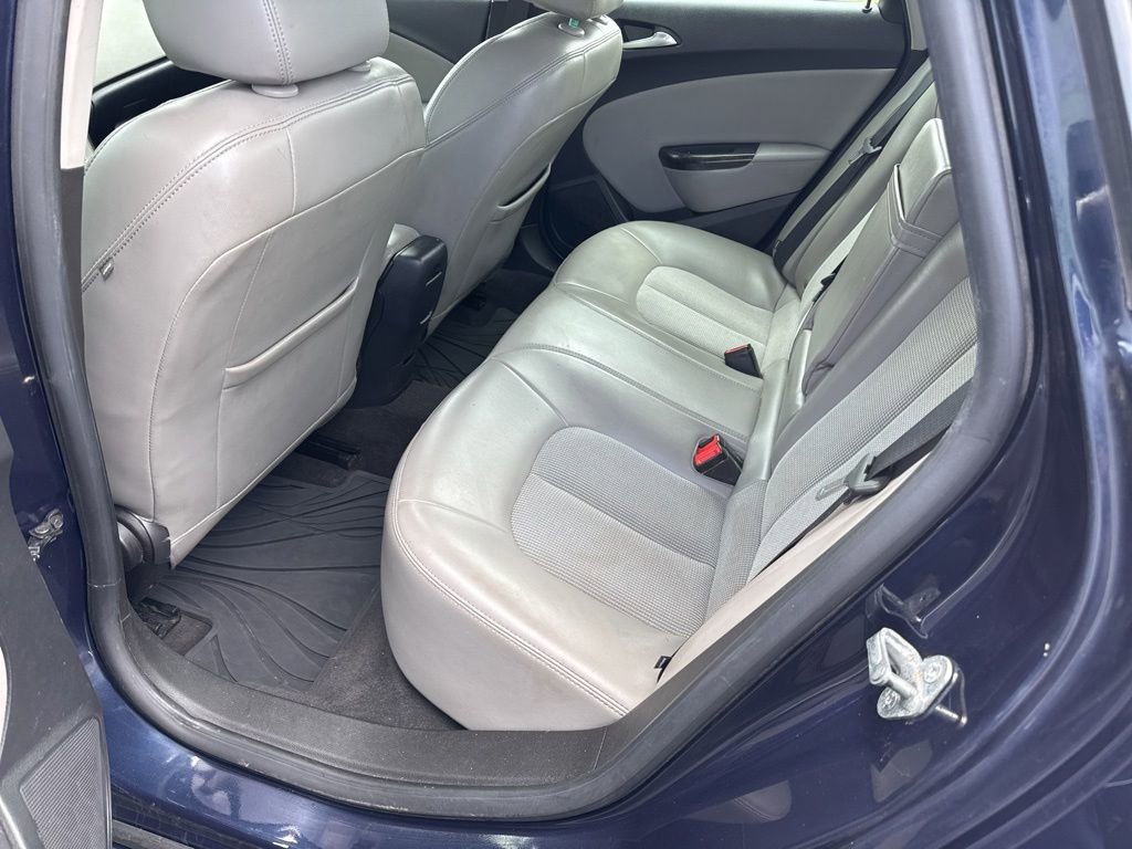 Used 2015 Buick Verano FWD image 16
