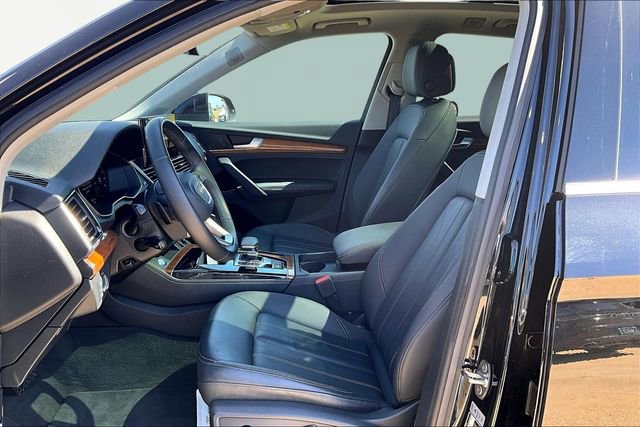 Used 2023 Audi Q5 2.0T Premium Plus w/ Premium Plus Package image 27