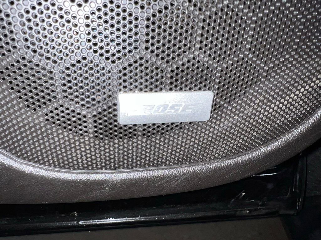 Used 2023 GMC Acadia AT4 w/ Technology Package image 28