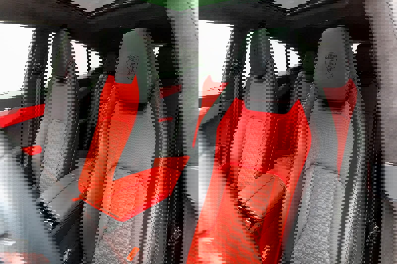 Used 2022 Lamborghini Urus image 64