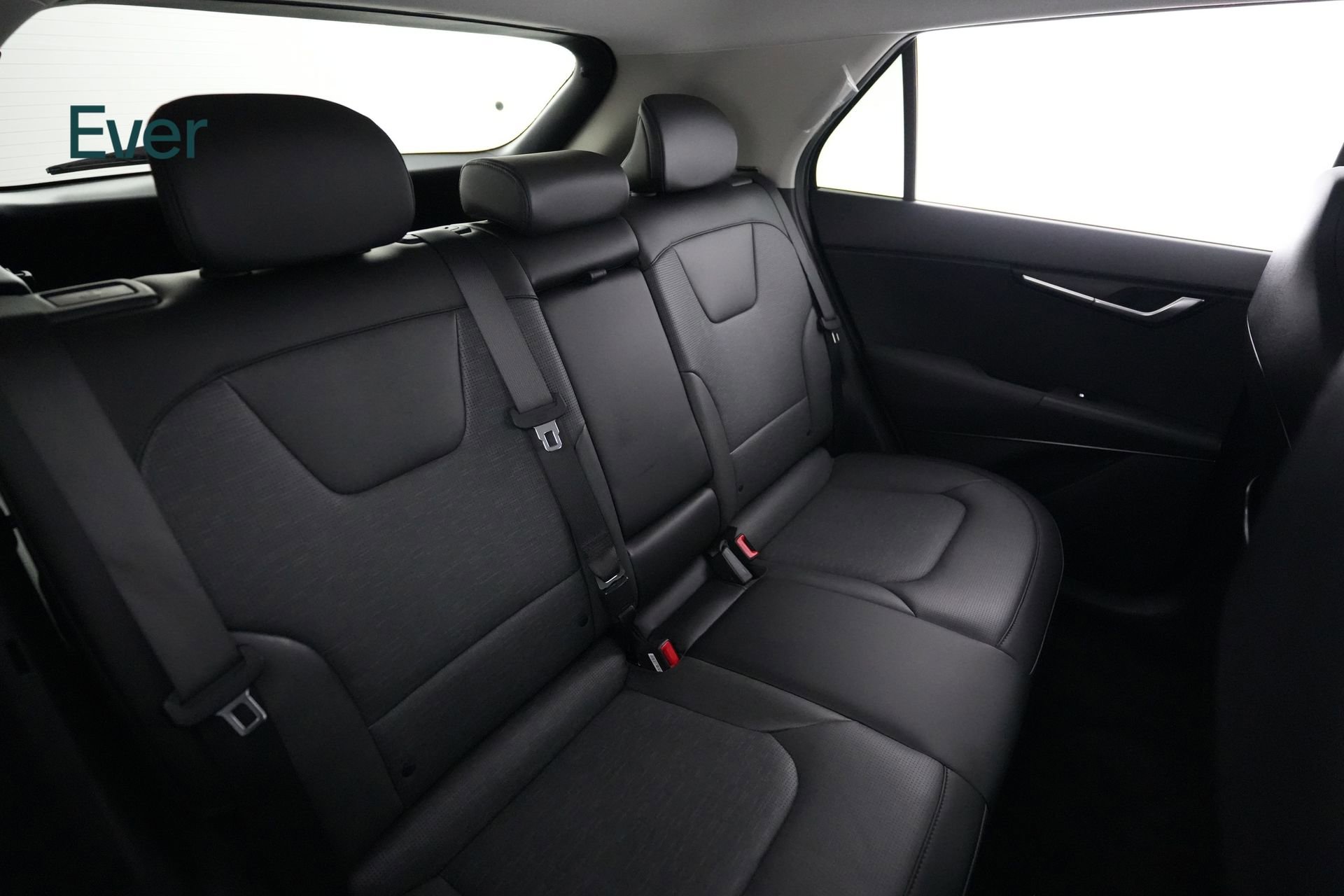 Used 2024 Kia Niro Wave image 5