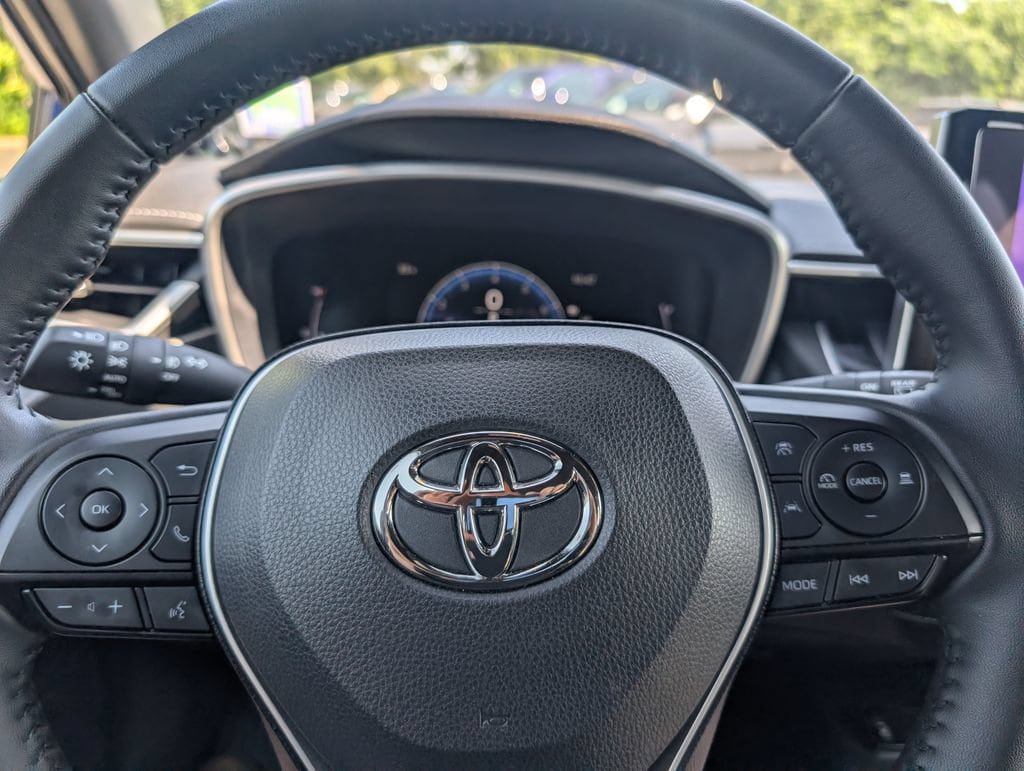 Certified 2025 Toyota Corolla XSE FWD image 24