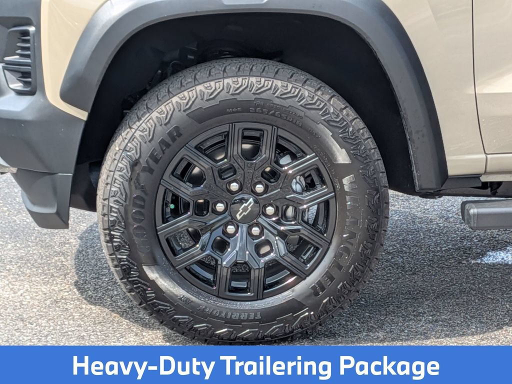 Used 2024 Chevrolet Colorado Trail Boss w/ Advanced Trailering Package AWD/4WD image 12