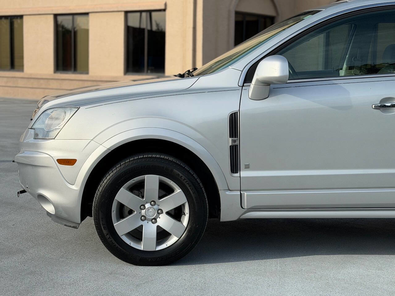 Used 2009 Saturn Vue XR image 3