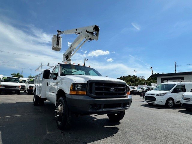 Used 2000 Ford F550 2WD Regular Cab Super Duty image 4