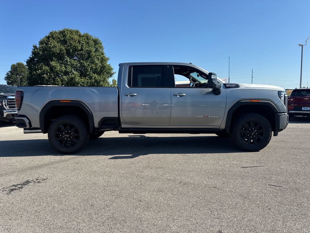 New 2026 GMC Sierra 2500 AT4 w/ AT4 Premium Plus Package AWD/4WD image 7