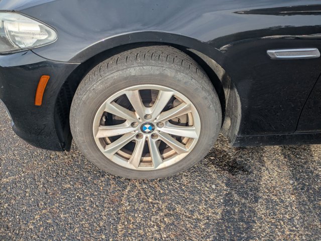 Used 2015 BMW 528i xDrive Sedan AWD/4WD image 10