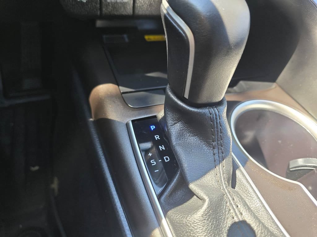 Used 2024 Toyota Camry XLE w/ Cold Weather Package AWD/4WD image 26