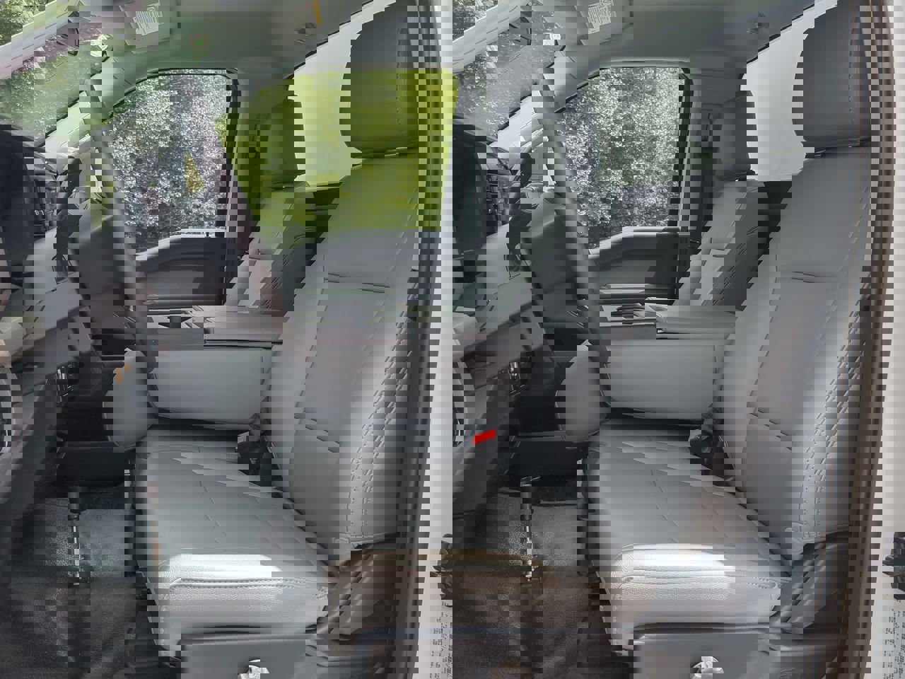 New 2025 Ford F550 2WD Regular Cab Super Duty image 12