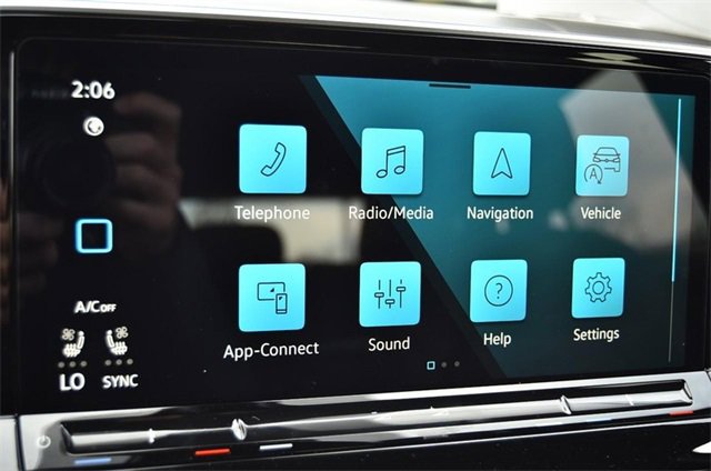 New 2026 Volkswagen Atlas Cross Sport SE image 14