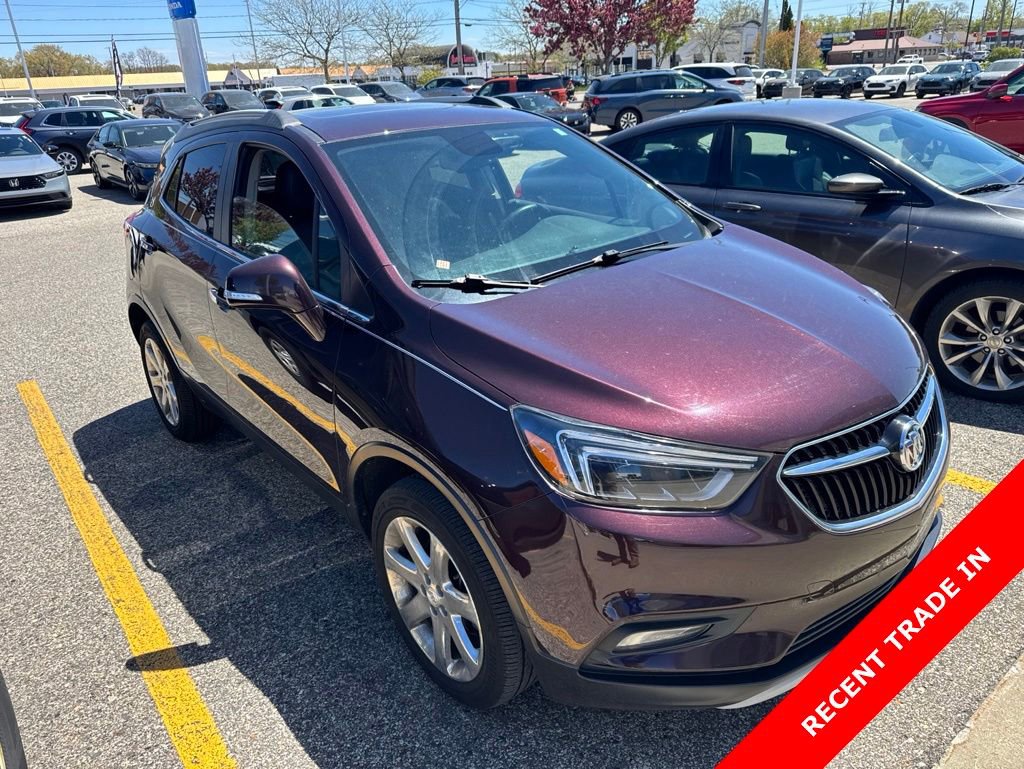 Used 2017 Buick Encore Essence w/ Experience Buick Package AWD/4WD image 3