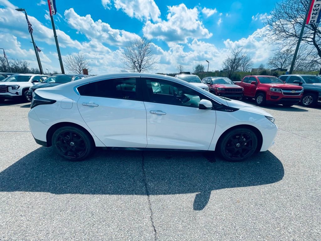 Used 2018 Chevrolet Volt LT w/ LT Driver Confidence Package FWD image 7