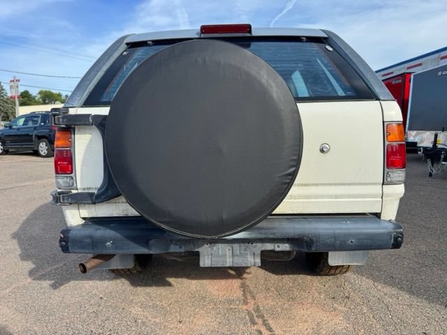 Used 1997 Isuzu Rodeo S RWD image 6