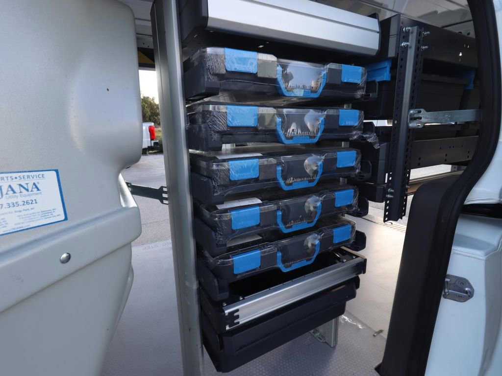 Certified 2022 Ford Transit Connect XL image 3