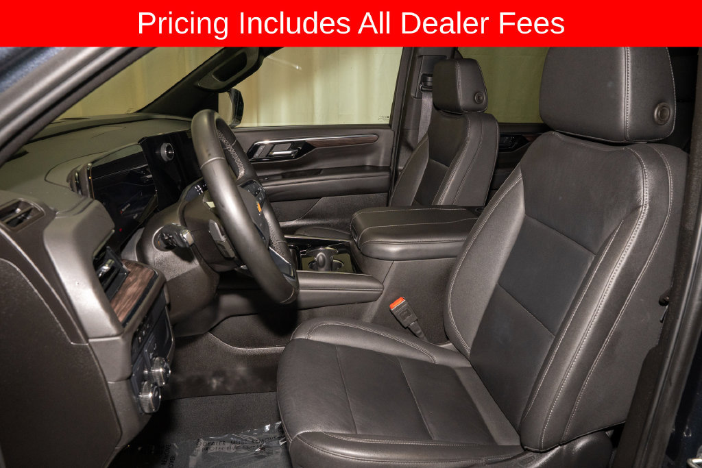 Used 2025 Chevrolet Tahoe LT RWD image 12