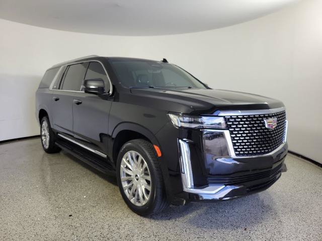Used 2023 Cadillac Escalade ESV Premium Luxury AWD/4WD image 33