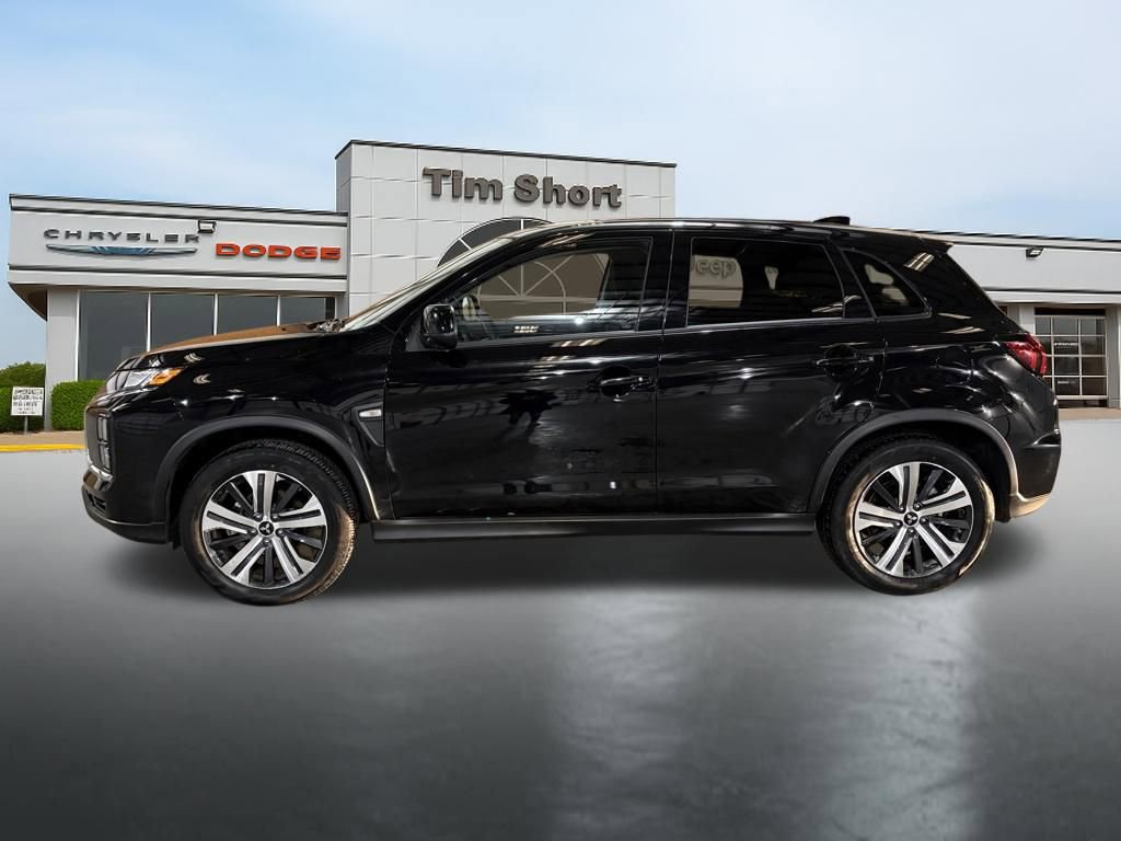 Used 2025 Mitsubishi Outlander Sport ES image 2