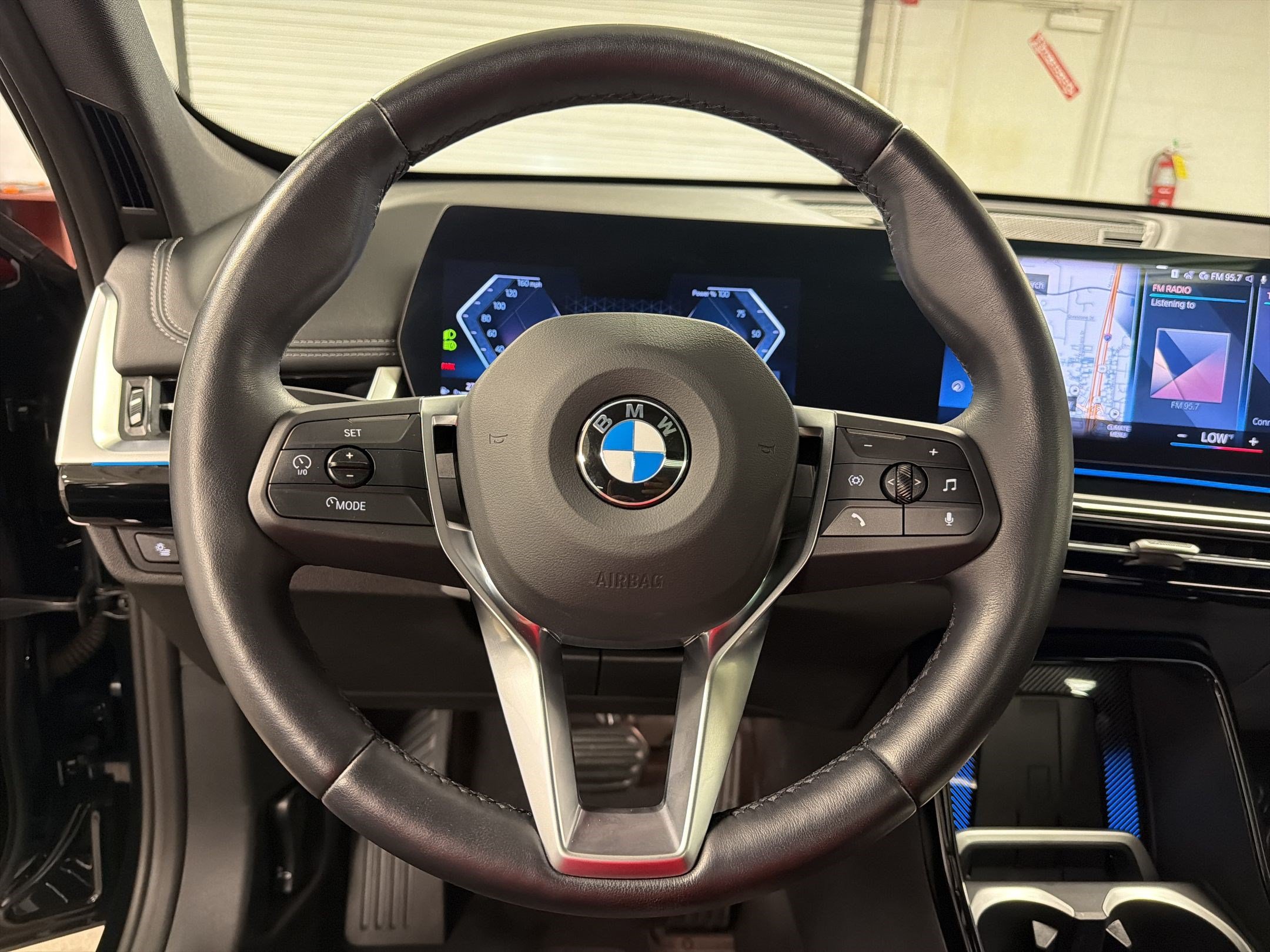 Used 2023 BMW X1 xDrive28i w/ Convenience Package AWD/4WD image 16
