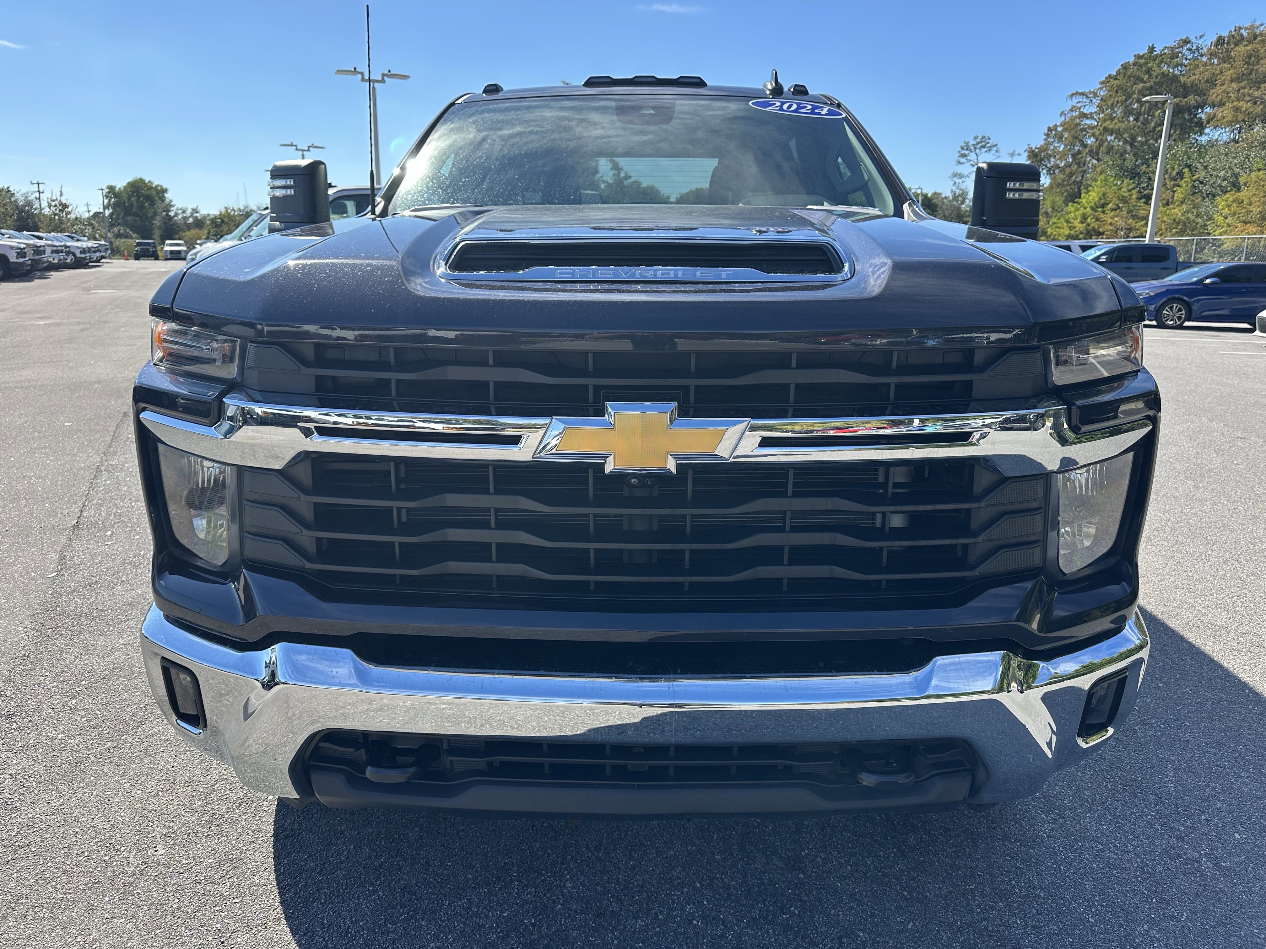 Certified 2024 Chevrolet Silverado 2500 LT w/ All Star Edition image 3