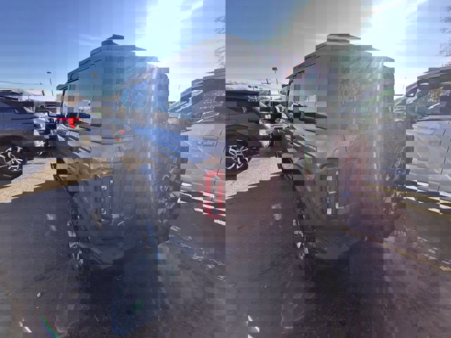 Used 2023 Ford Bronco Badlands image 5