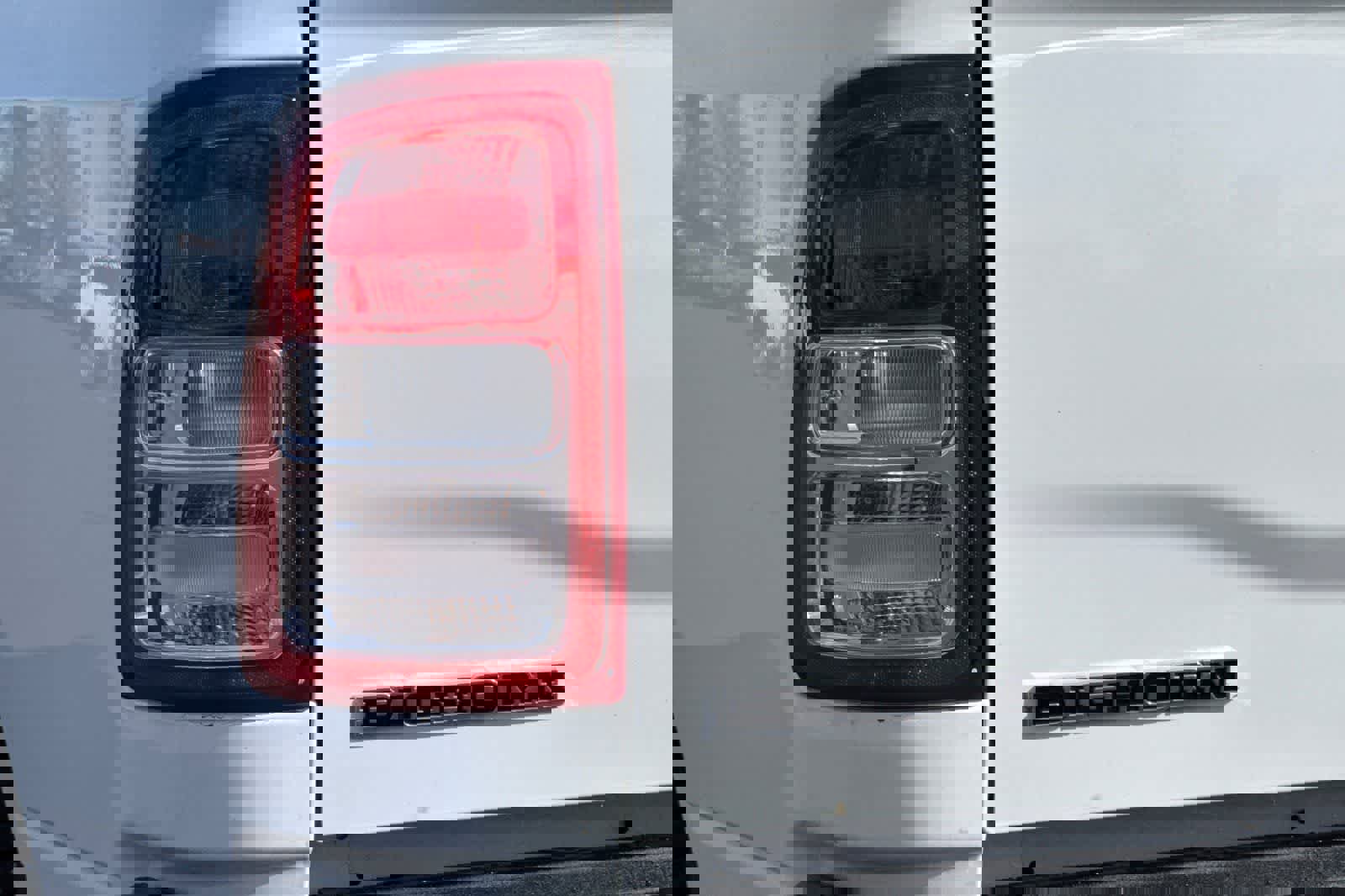 Used 2024 RAM 3500 Big Horn AWD/4WD image 30