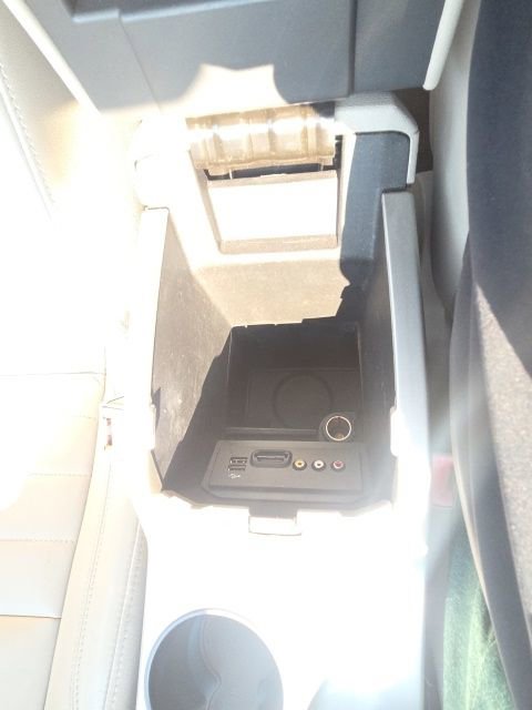 Used 2013 Ford C-MAX SEL image 36